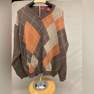 Izod Men's V-Neck Argyle Sweater - Brown and Orange